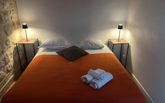 Le Montclair Montmartre by River Hostel - photo 2