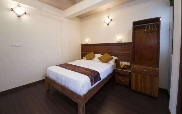 Tropic Tree Hotel Maldives - photo 3
