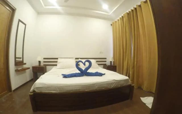 Dhiffushi White Sand Beach Hotel - photo 3
