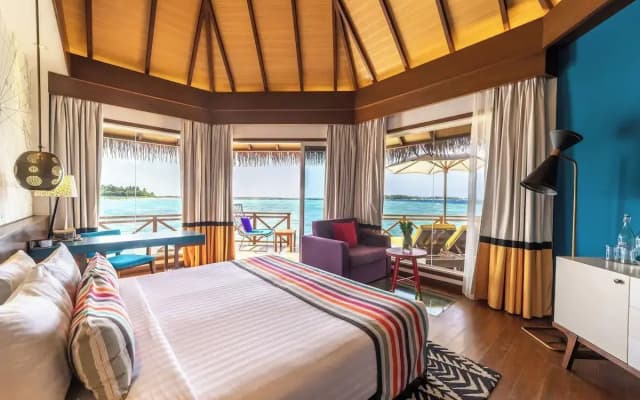 Mercure Maldives Kooddoo - photo 5