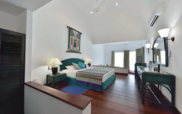 Velidhu Island Resort - photo 4