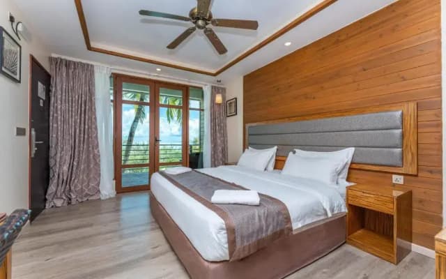 Pearl Sands of Maldives Hotel - photo 2