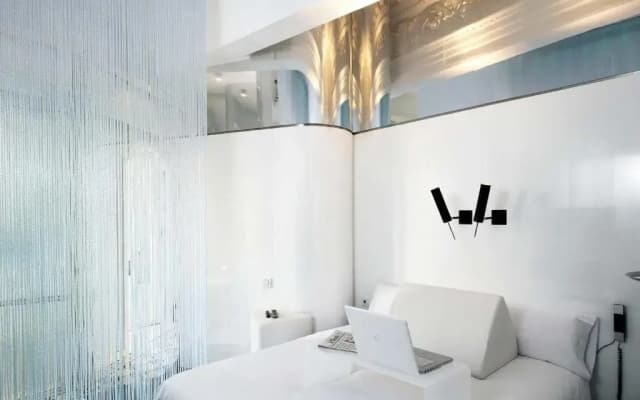 Chic & Basic Born Boutique Hotel - photo 5