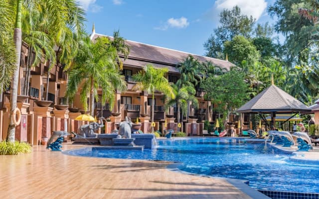 Princess Kamala Beachfront Hotel - photo 2