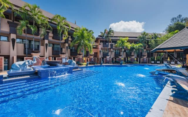 Princess Kamala Beachfront Hotel - photo 3