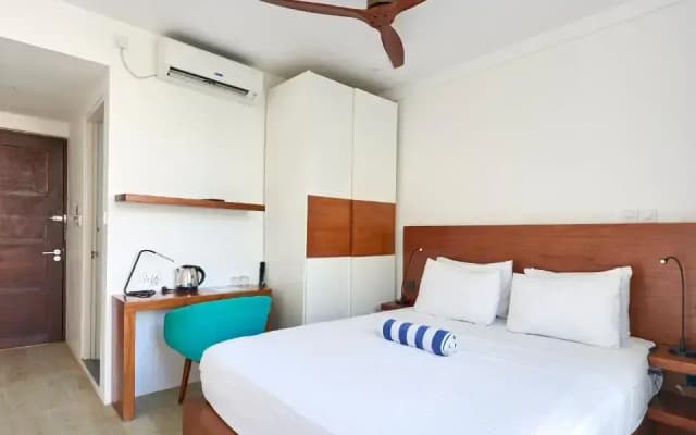 Bliss Dhigurah Hotel - photo 5