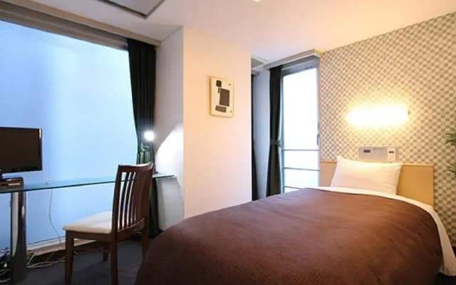 Livemax Budget Korakuen Hotel - photo 3