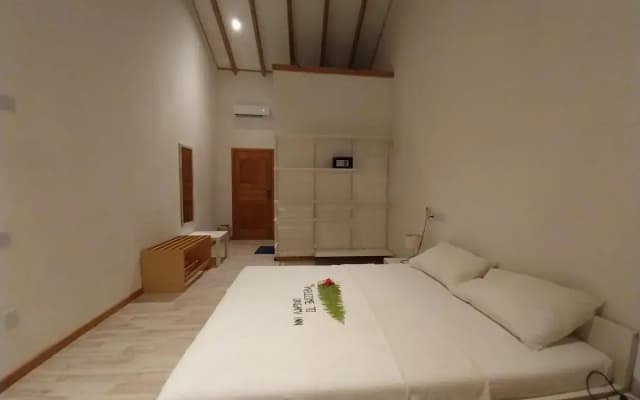Origami Inn Himandhoo - photo 2