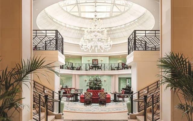 Shangri-La Paris Hotel - photo 2