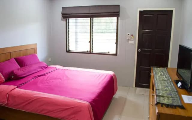 Sumalee Resort - photo 4