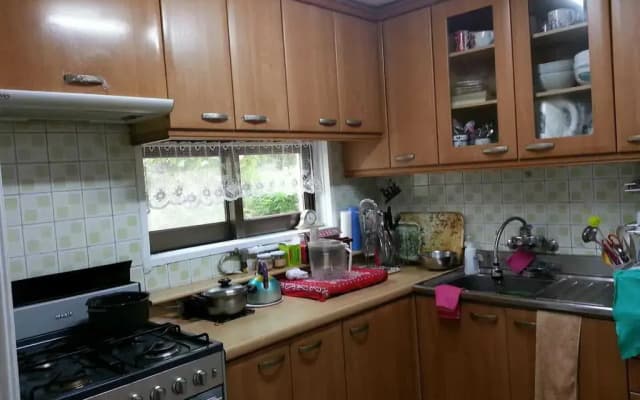 Susan's House - photo 2