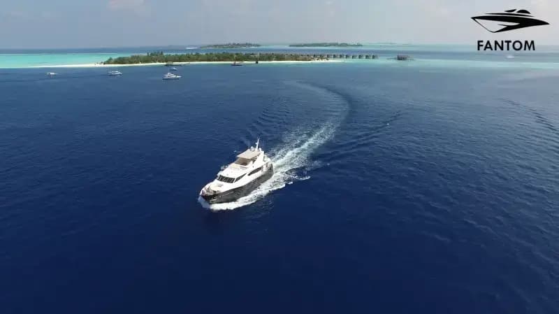 Fantom Luxury Yacht - photo 10