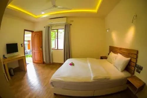 Equator Residence - photo 4