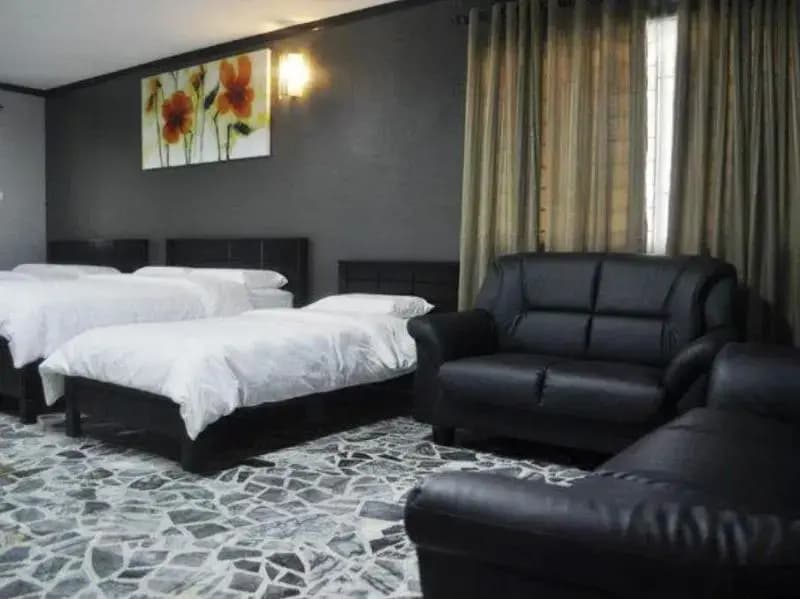 Saf Inn - photo 6