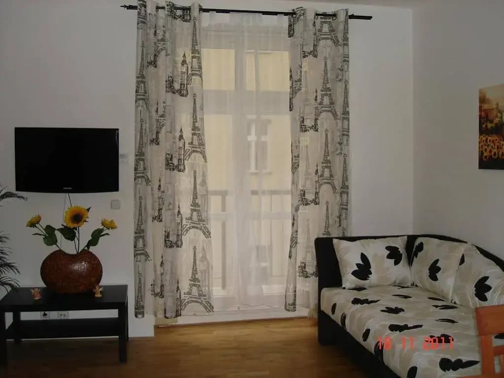 Picasso Apartments - photo 4