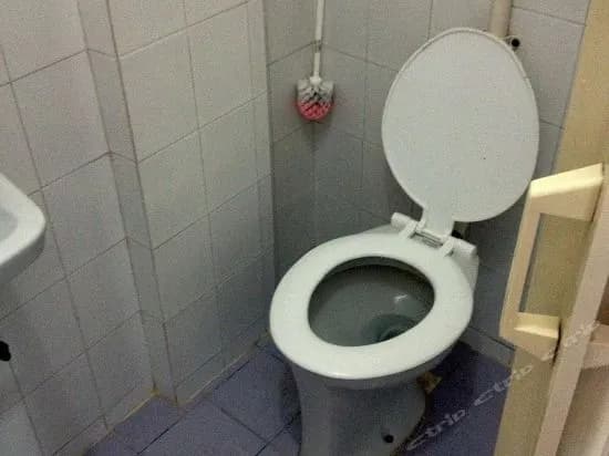 First Guest House - photo 7