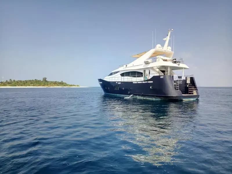 Fantom Luxury Yacht - photo 12