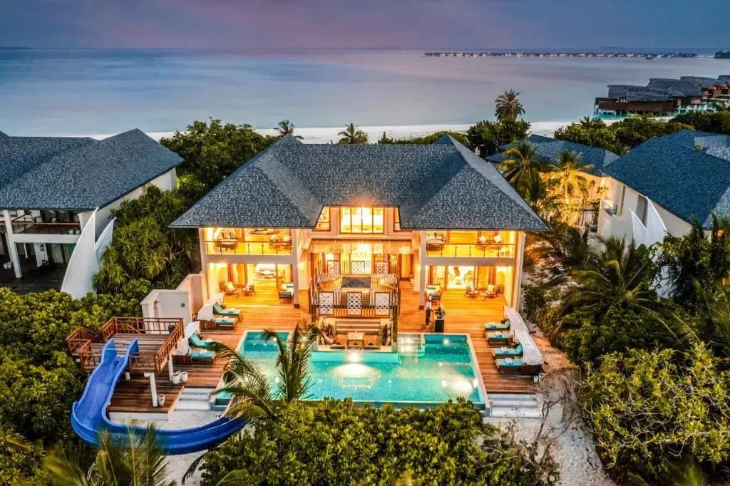 The Signature Collection by Hideaway - photo 18