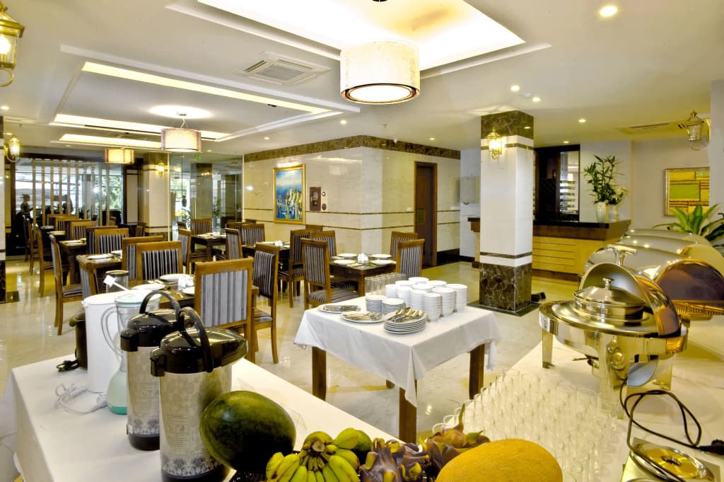 Gallant Hotel - photo 18