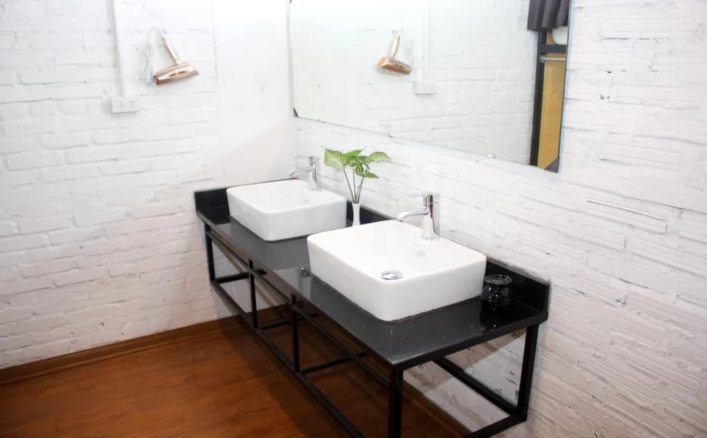 Aroma Ha Long Hostel - photo 9