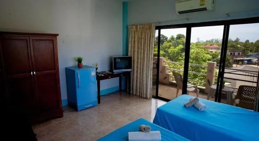 Raya Guest House - photo 4