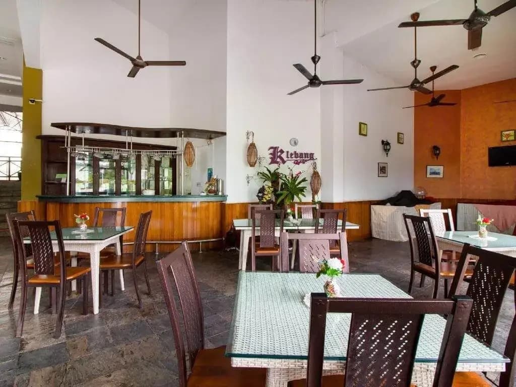 Klebang Beach Resort - photo 10