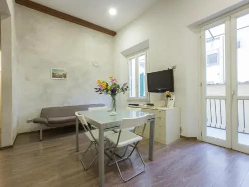 Pitti Two Bedroom Apartment - photo 3