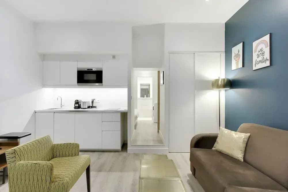 Pick A Flat's Passage Cardinet apartment - main photo