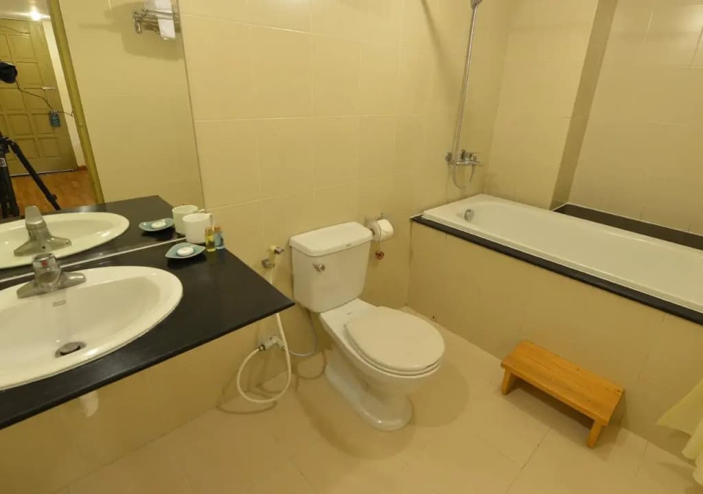 Old Quarter Centre Hotel - photo 9