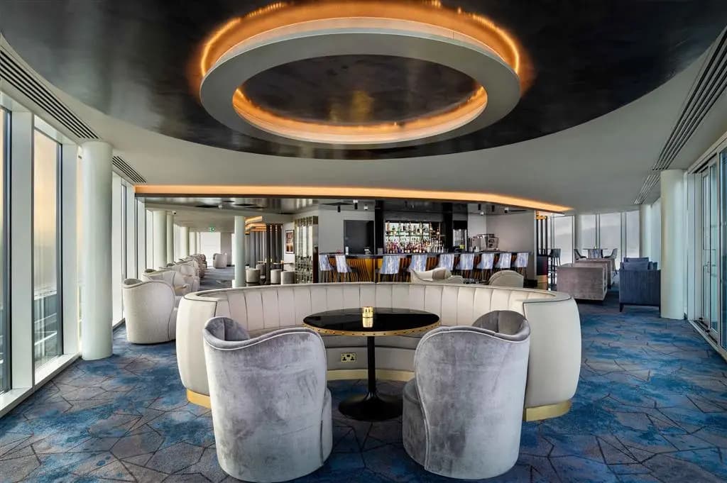 Hilton Garden Inn London Heathrow Airport - photo 2