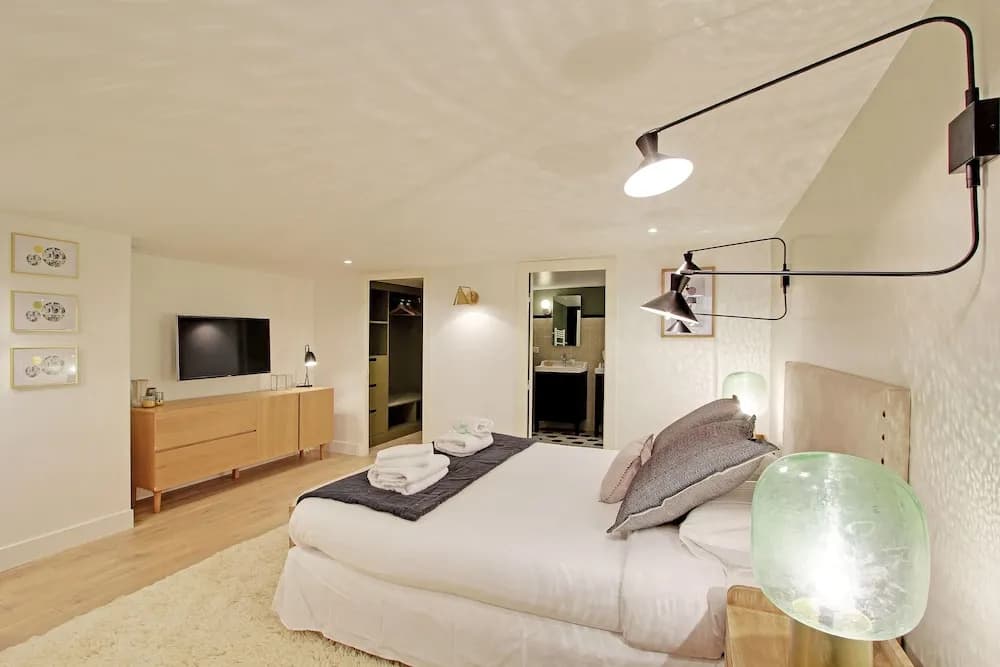 Pick A Flat's Chatelet Jour apartments - main photo