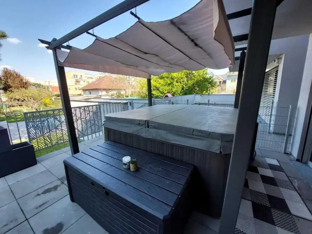 Dream Getaway Apartment with Jacuzzi and Pool - photo 10