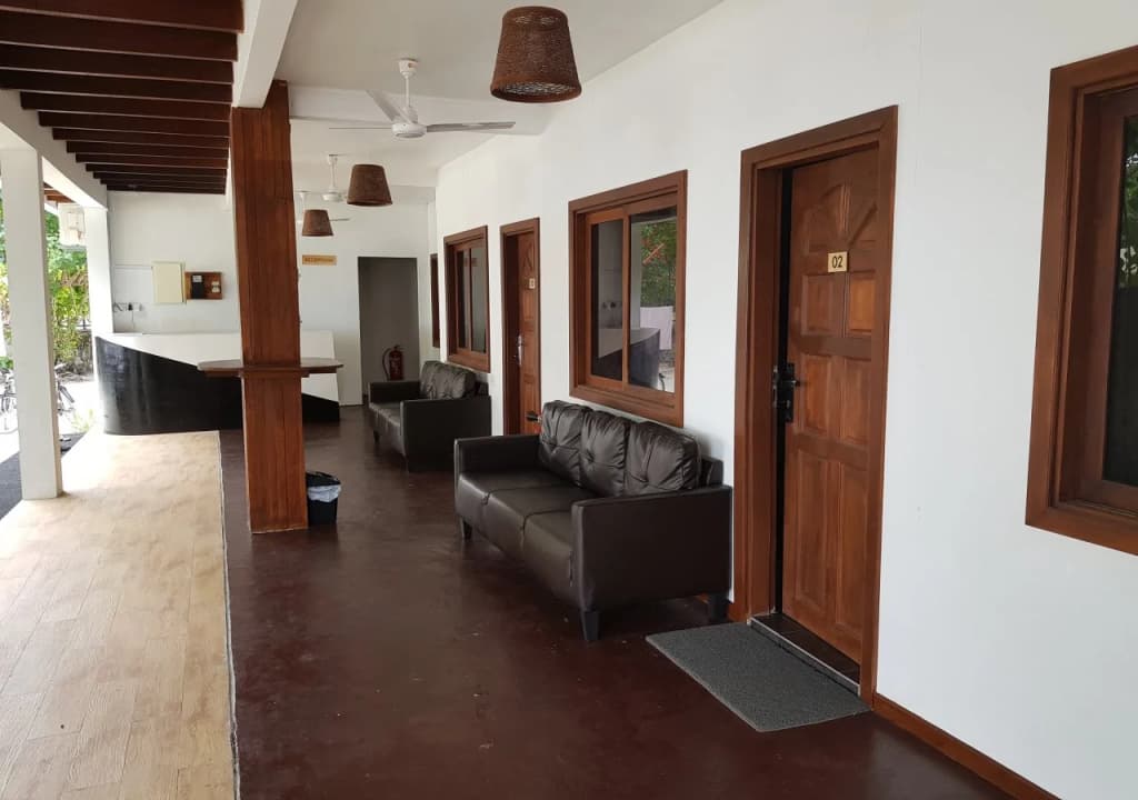 Surf Deck Guest House - photo 3