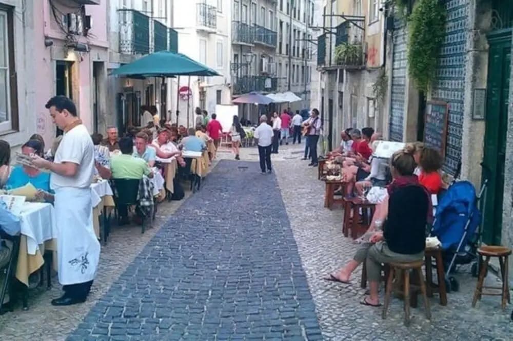 Charming flat in Bairro Alto - photo 11