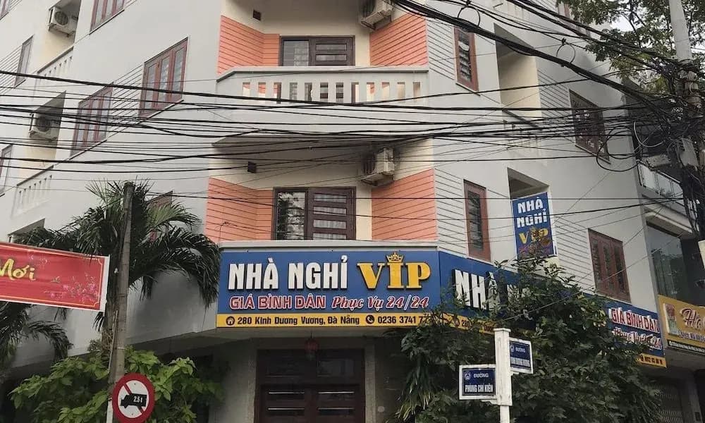 OYO 999 Vip Hostel - main photo