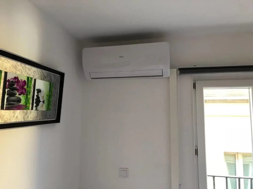 Apartment in Sol - photo 8