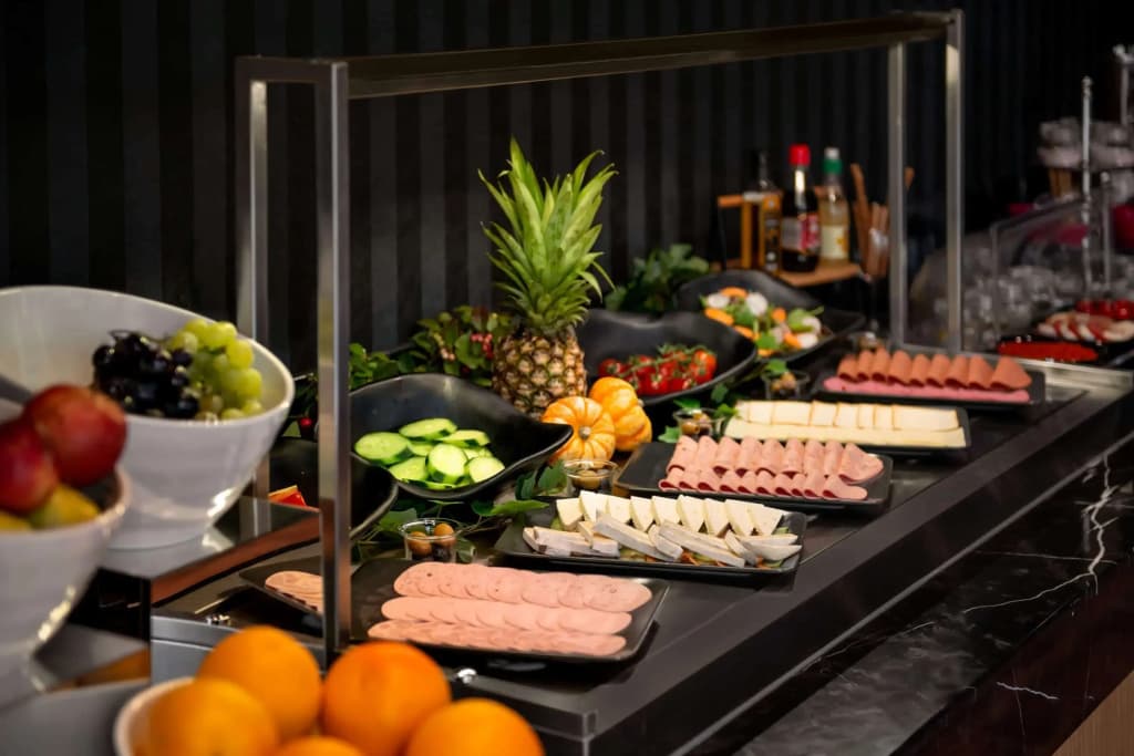Ramada by Wyndham Budapest City Center - photo 9