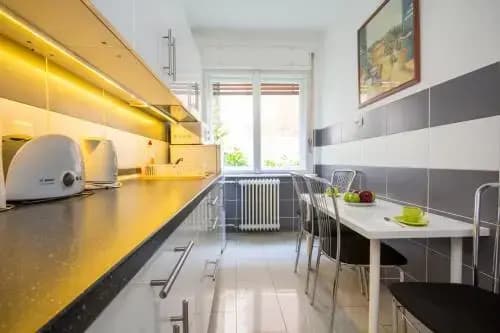 Andrássy Apartment with Inside Parking - photo 11