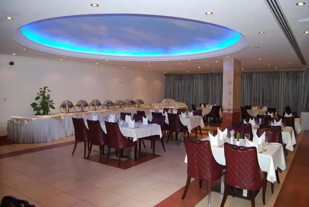Al Madina Suites Doha - photo 22