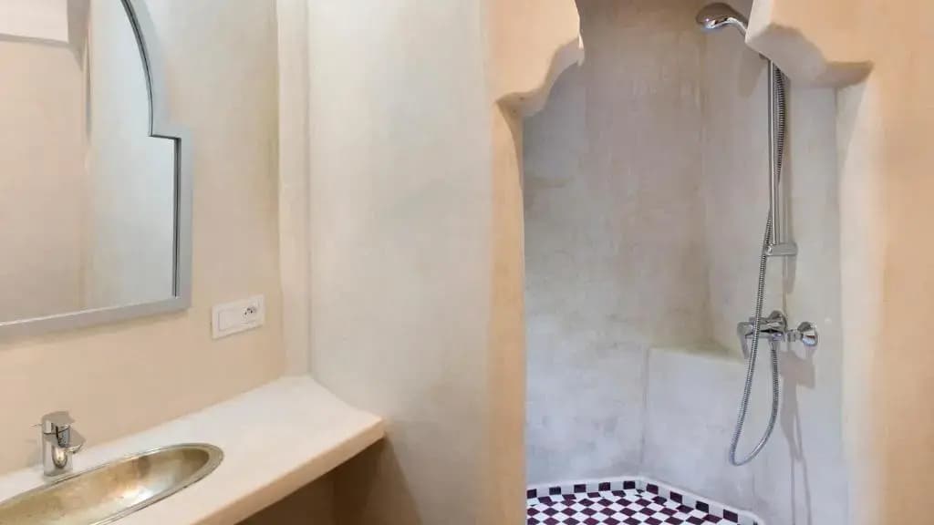 The Central House Marrakech Medina - Hostel - photo 4