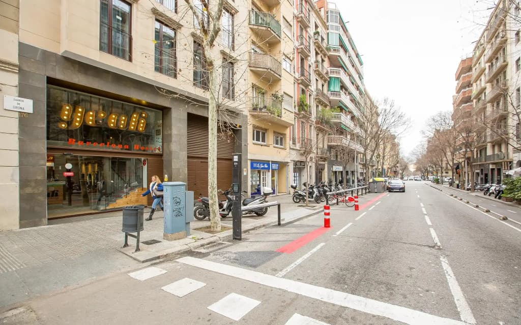 Yeah Barcelona Hostel - photo 8