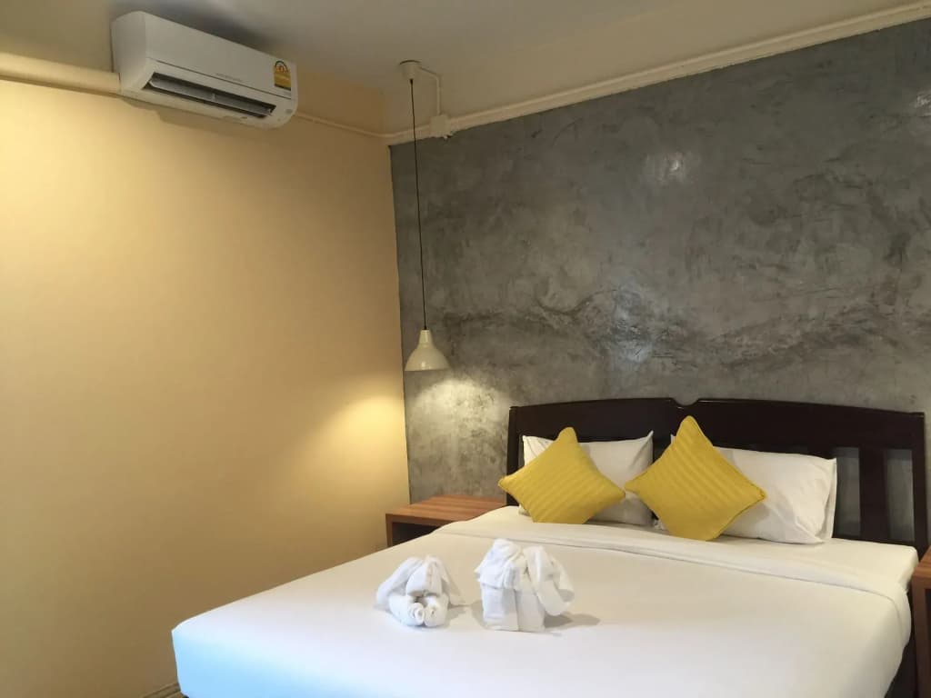 OYO 1118 K L Boutique Hotel (Vaccinated Staff) - photo 7