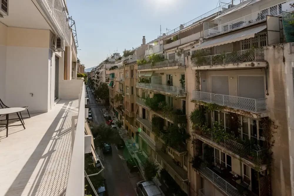 Exquisite HiEnd 3bdr 4th flr Top Kolonaki spot - photo 16