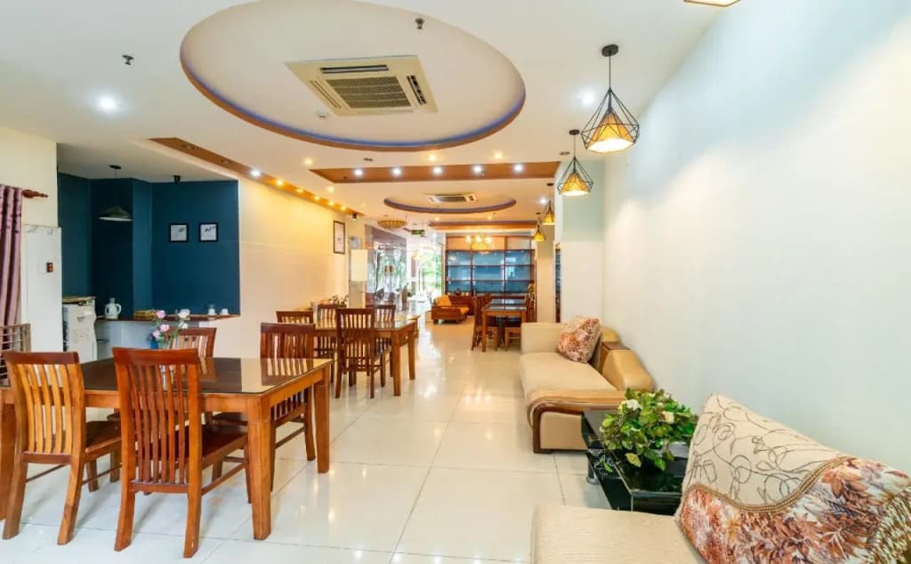 Hoa Binh Hotel - photo 12