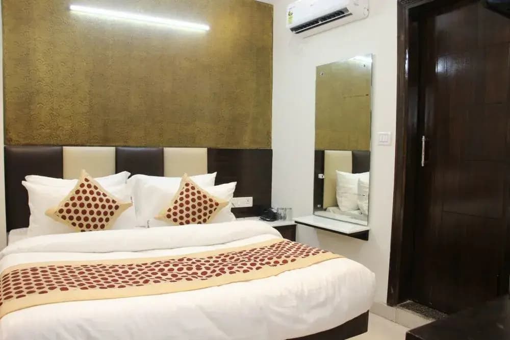 Hotel Snow White Inn - photo 4