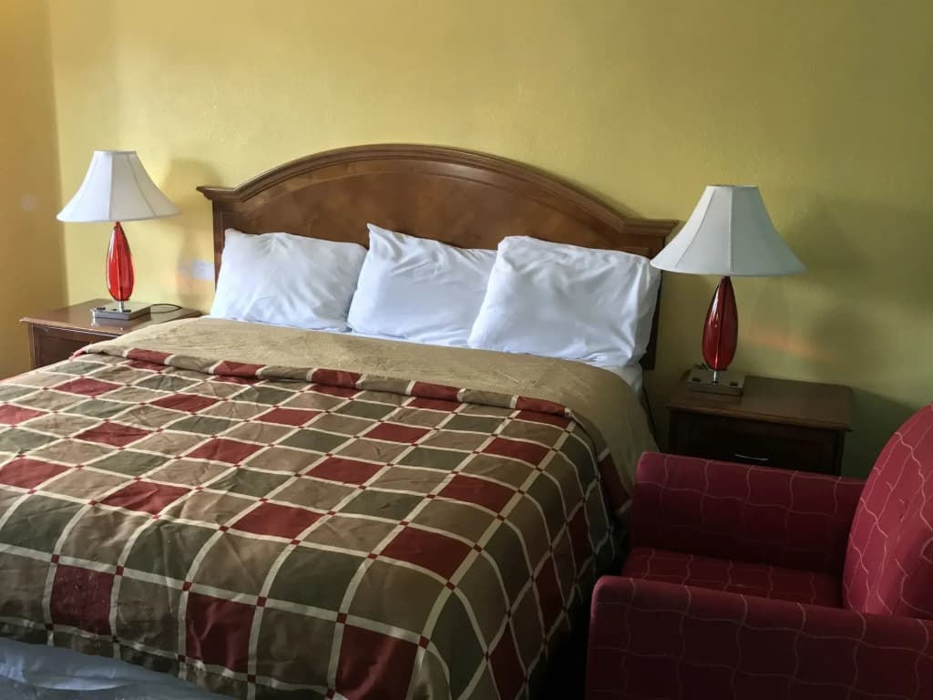 Cornett Motel - photo 3