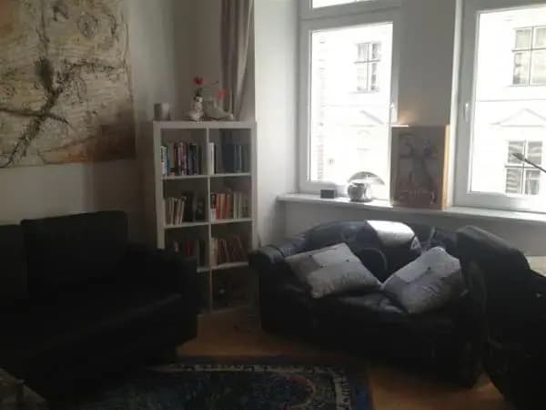 Designer Apartment In City Centre - photo 4