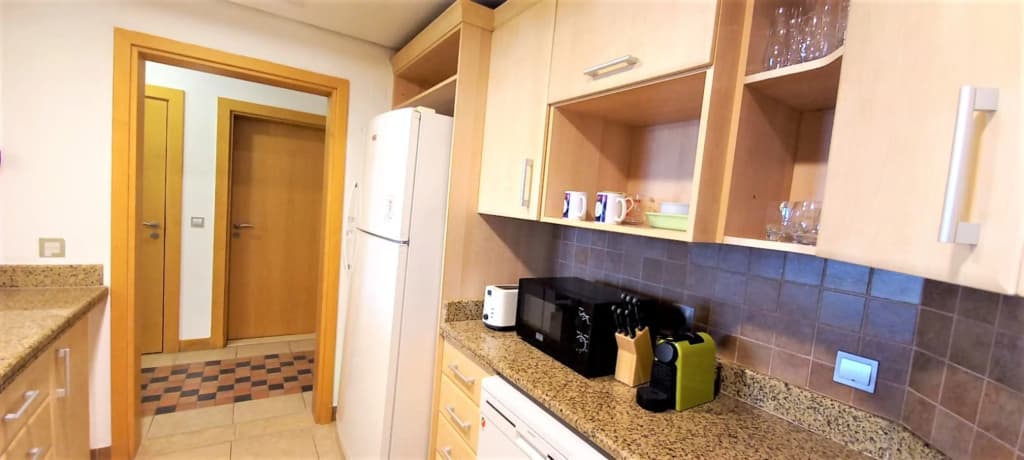 Spacious & Chic 1 bedroom with balcony in Palm - photo 11