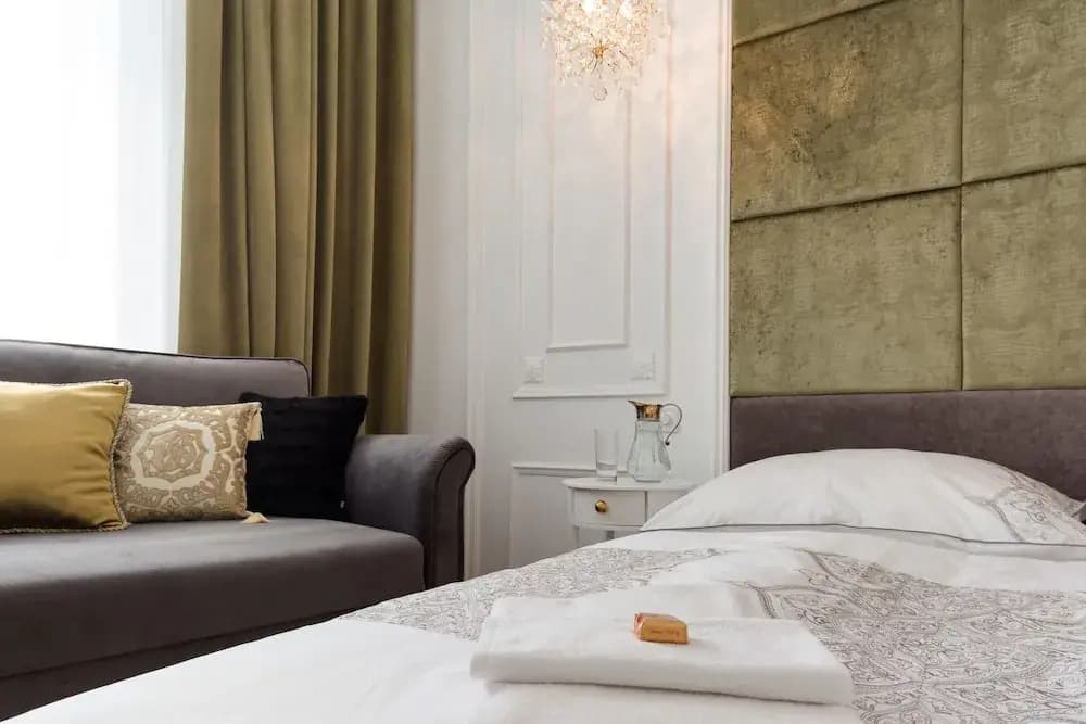 Chestnut & Eliza Suites - photo 2
