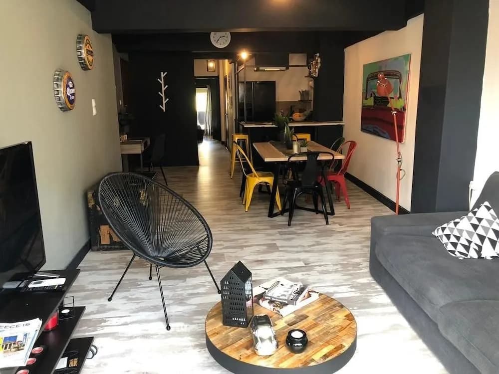 Home Plus Psirri Apartment - photo 11